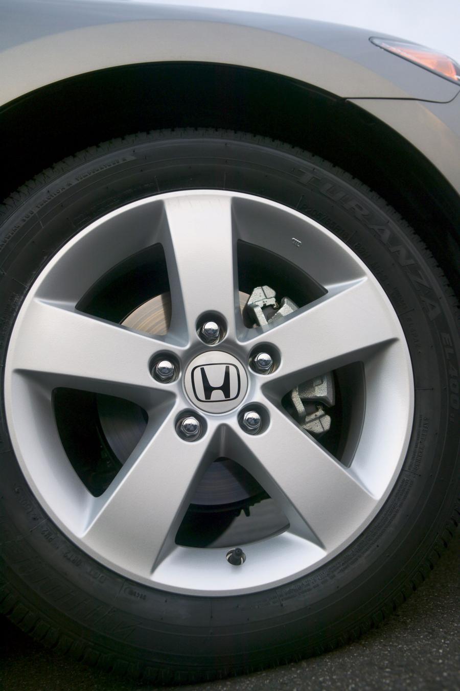  Honda Civic Sedan 2008 года  (фото 6 из 28)